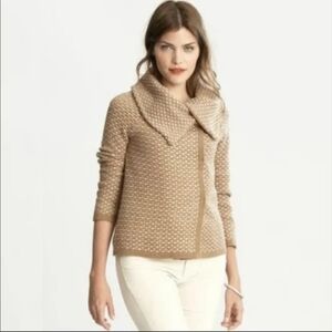 Banana Republic Italian Yarn Wool Cashmere M Cropped Cardigan Funnel Neck Office